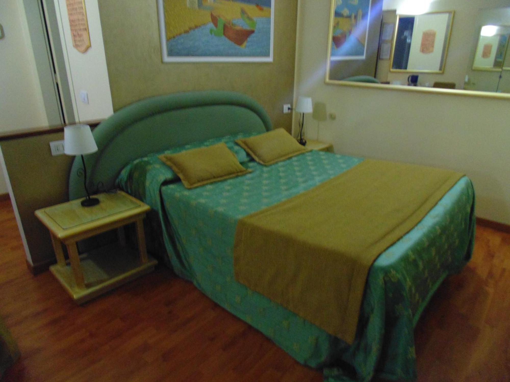 Relais Dante E Beatrice Bed & Breakfast Firenze Rom bilde